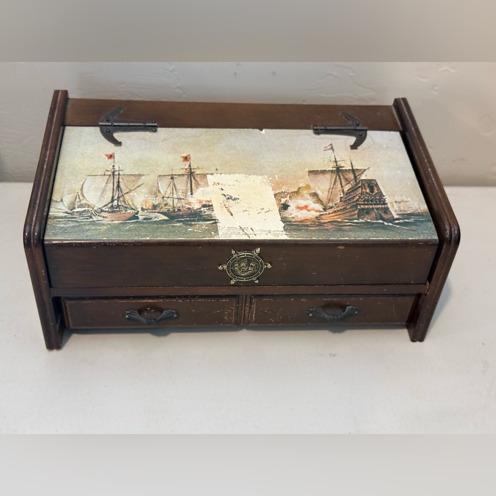 Vintage Price Import Japan Wood Jewelry Chest‎ Ship Battle Red Velvet